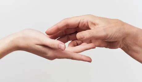 Wie kann man die Mikrozirkulation der Haut verbessern, damit sie jünger aussieht? Von der Ernährung bis zu Nahrungsergänzungsmitteln